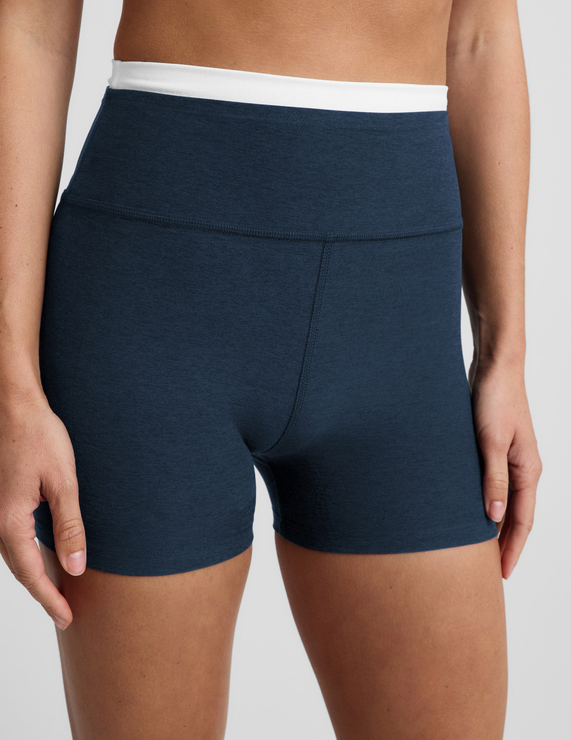 Spacedyeâ„?Layered 3  Short
