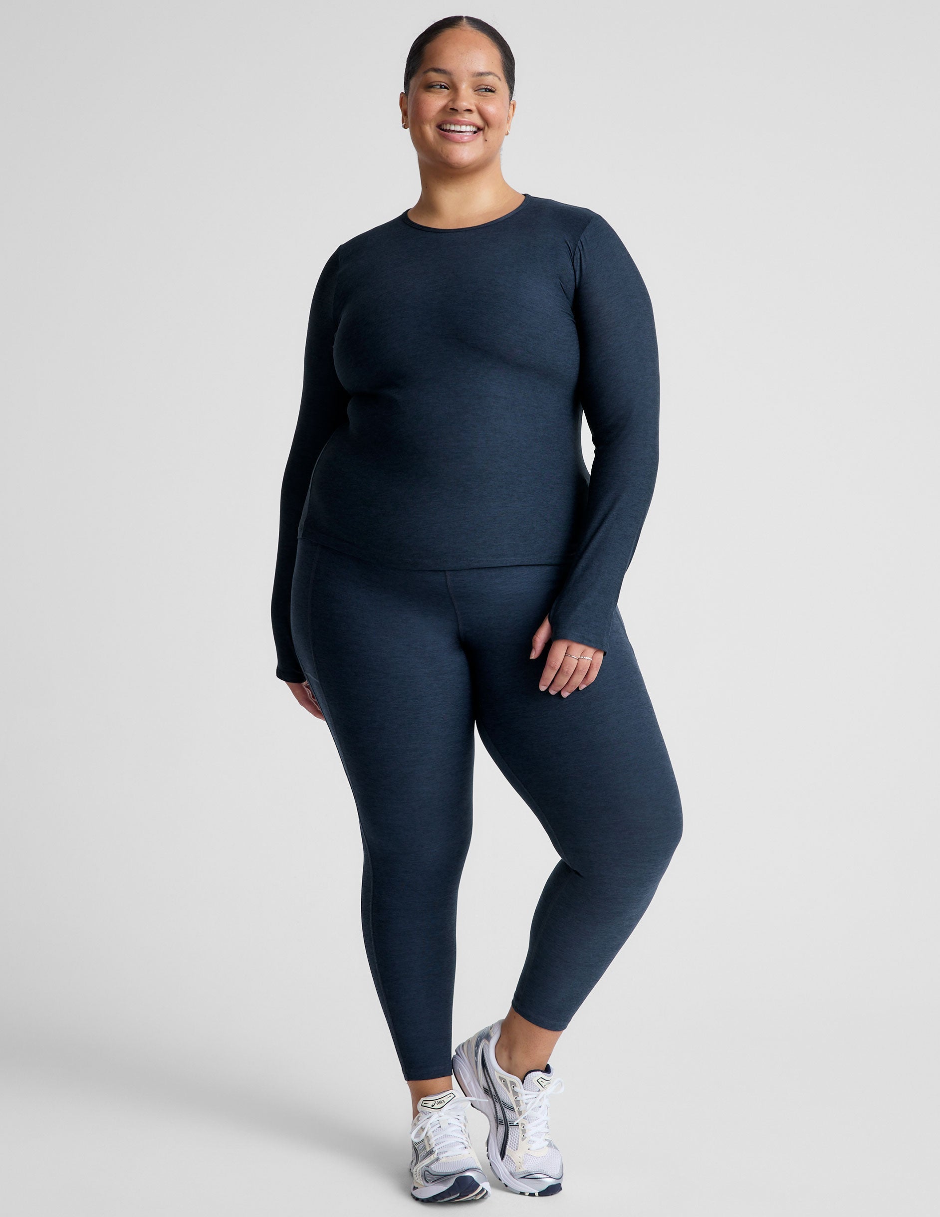 Featherweight Classic Crew Pullover
