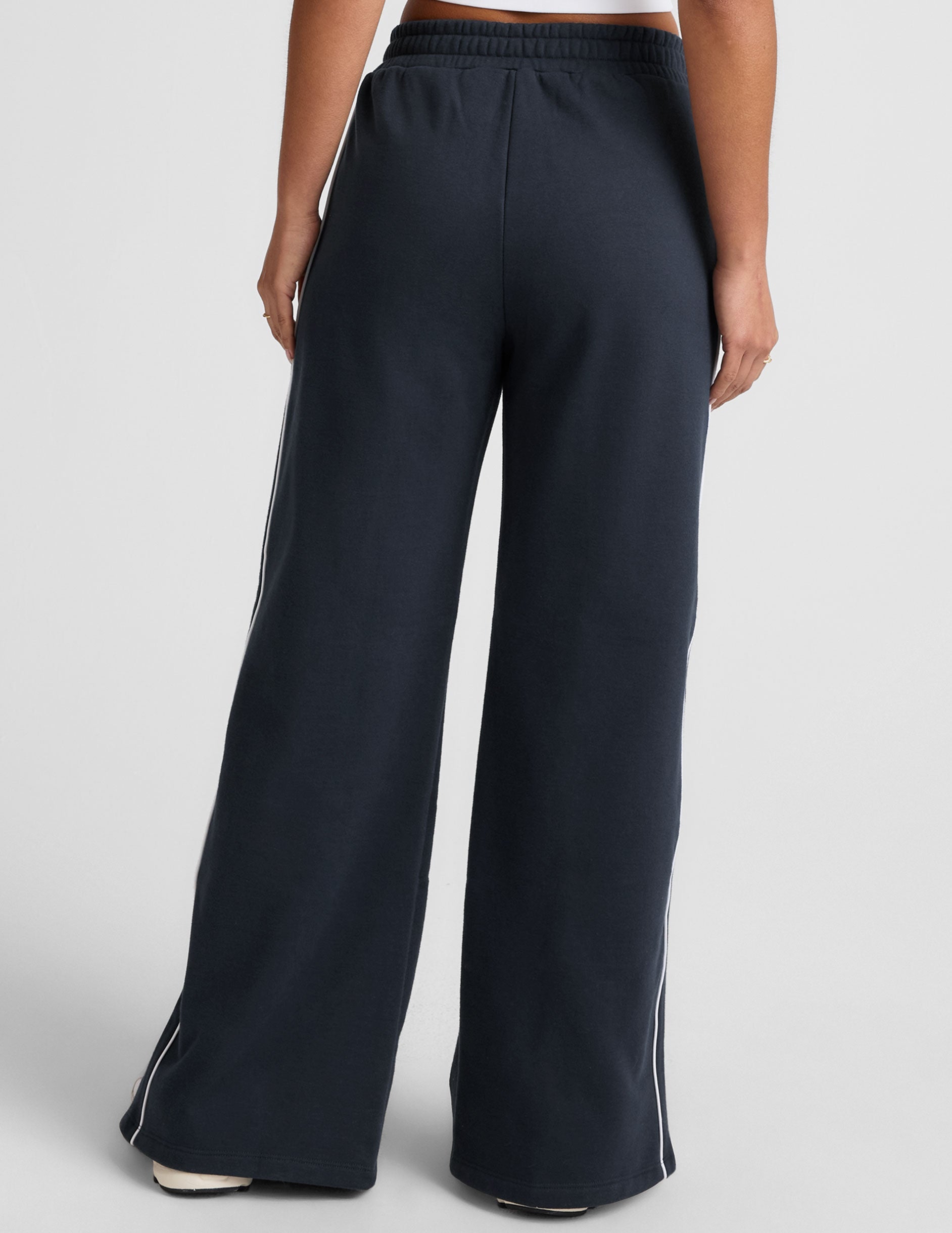 LuxeFleece? Piper Wide Leg Pant