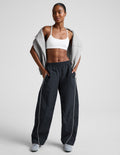 Limitless Mid-Rise Barrel Leg Pant