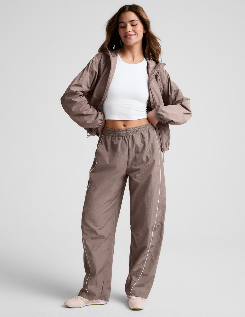 Limitless Mid-Rise Barrel Leg Pant