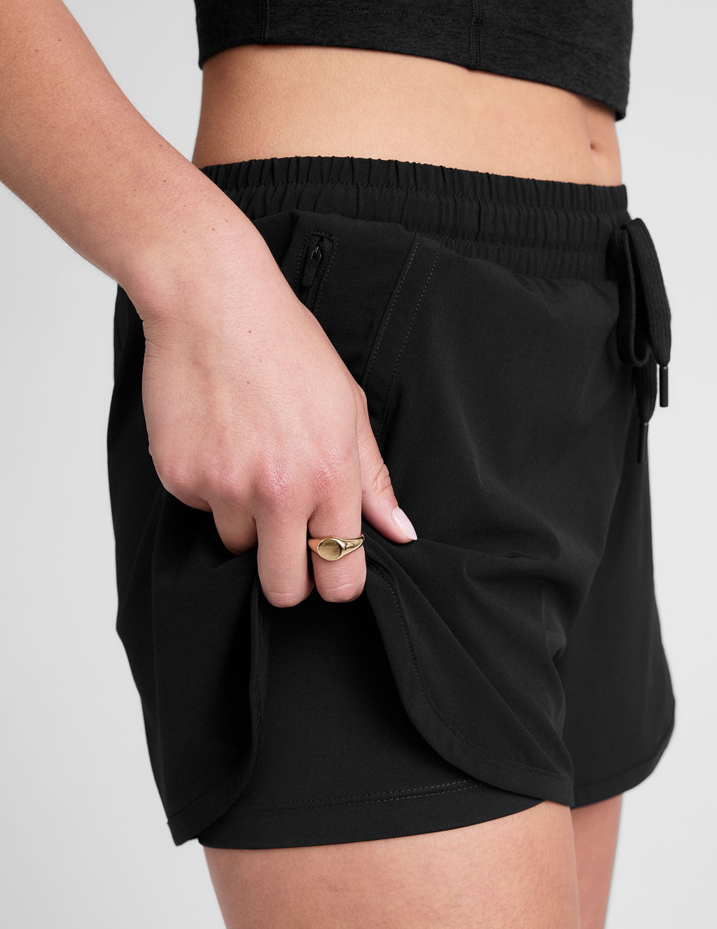 Stretch Woven The Course 2.5  Short