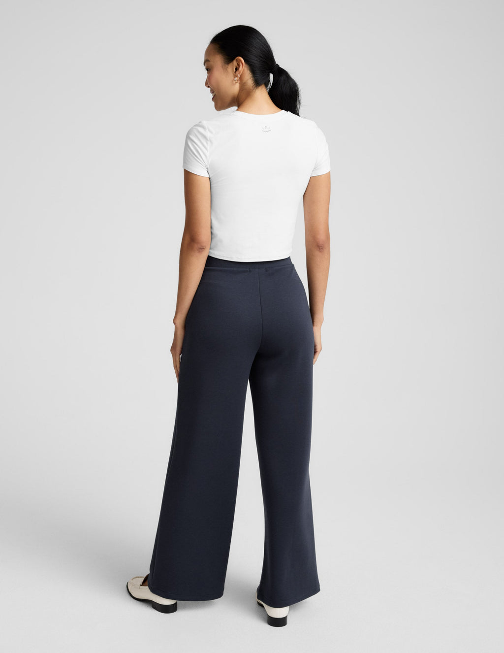 SoftSpring Wide Leg Pant 31