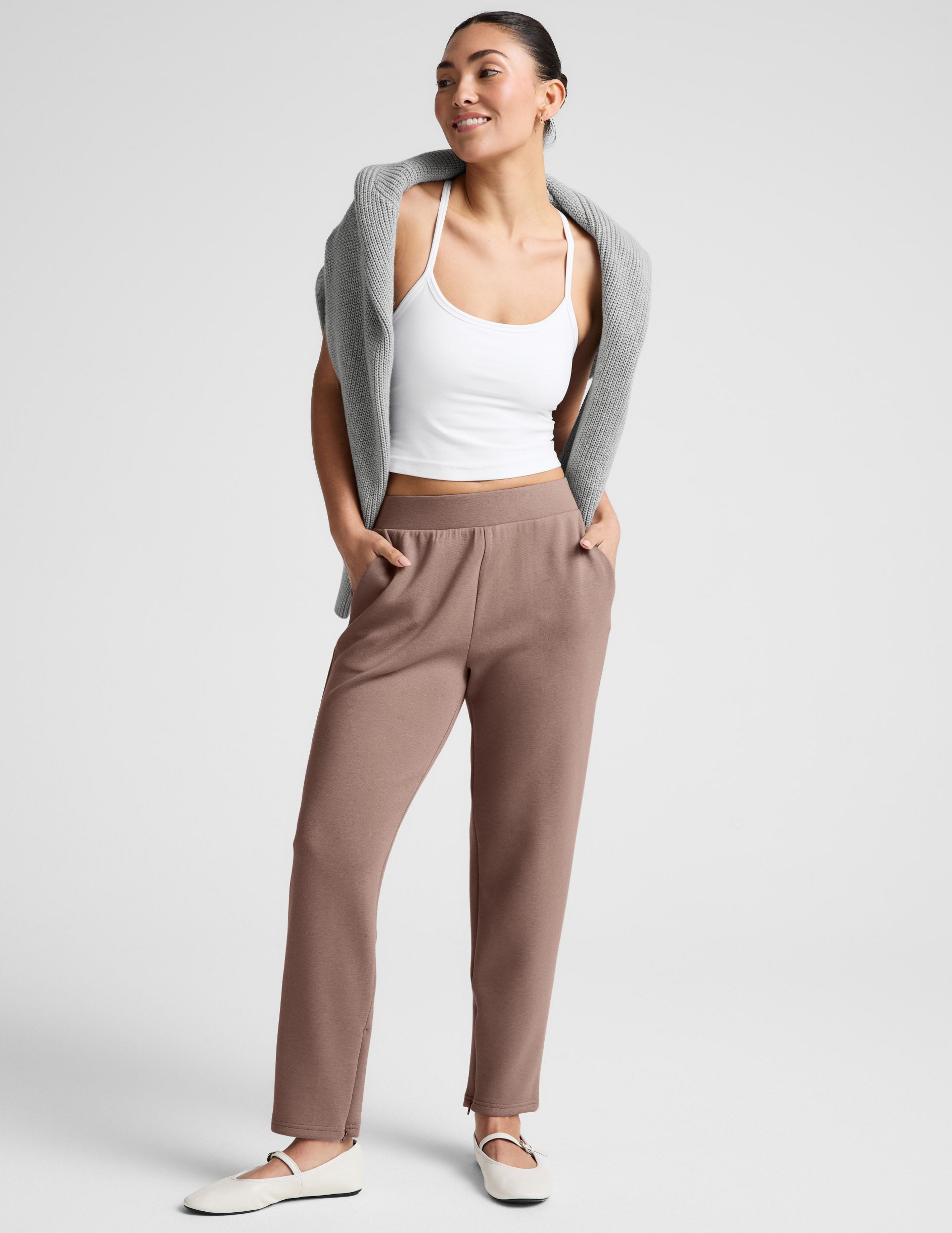 SoftSpring Tapered Pant