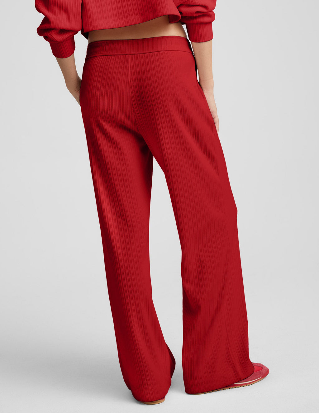Breathe Easy Ribbed Wide Leg Pant