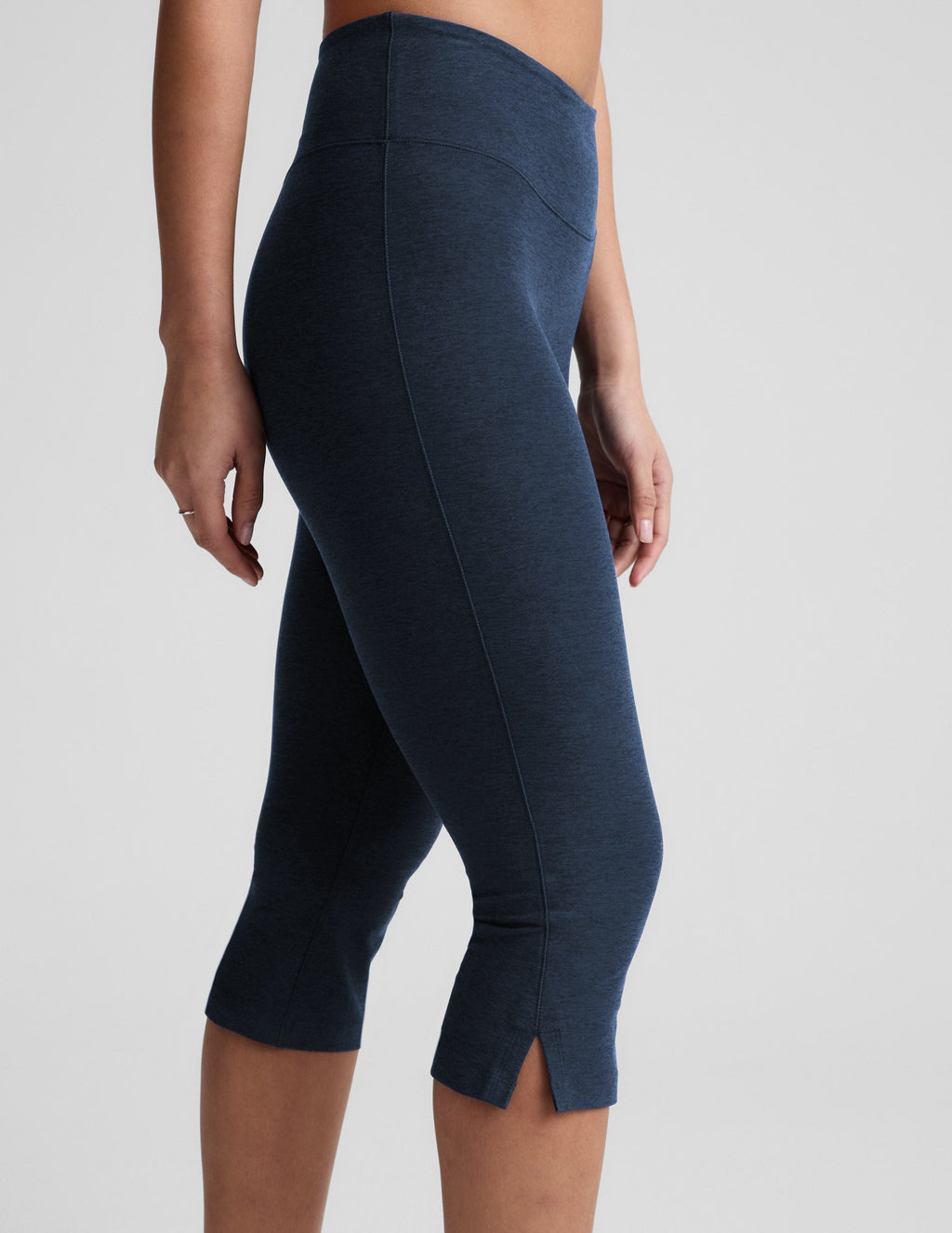 Spacedyeâ„?Mid-Rise Slit Pedal Pusher Legging
