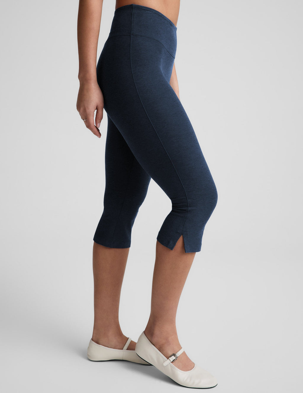 Spacedyeâ„?Mid-Rise Slit Pedal Pusher Legging