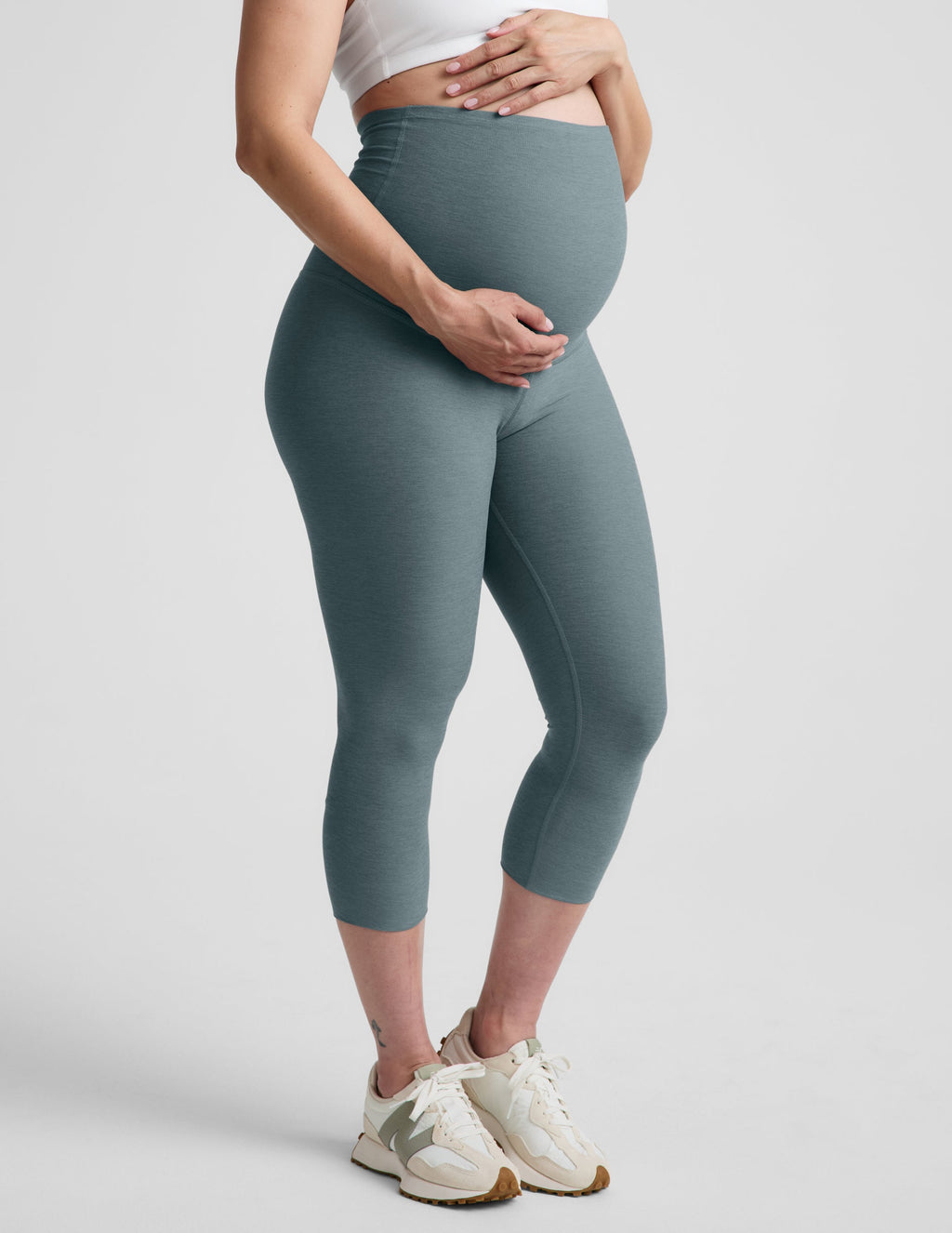 Spacedye? Love The Bump Maternity 20.5  Capri Legging