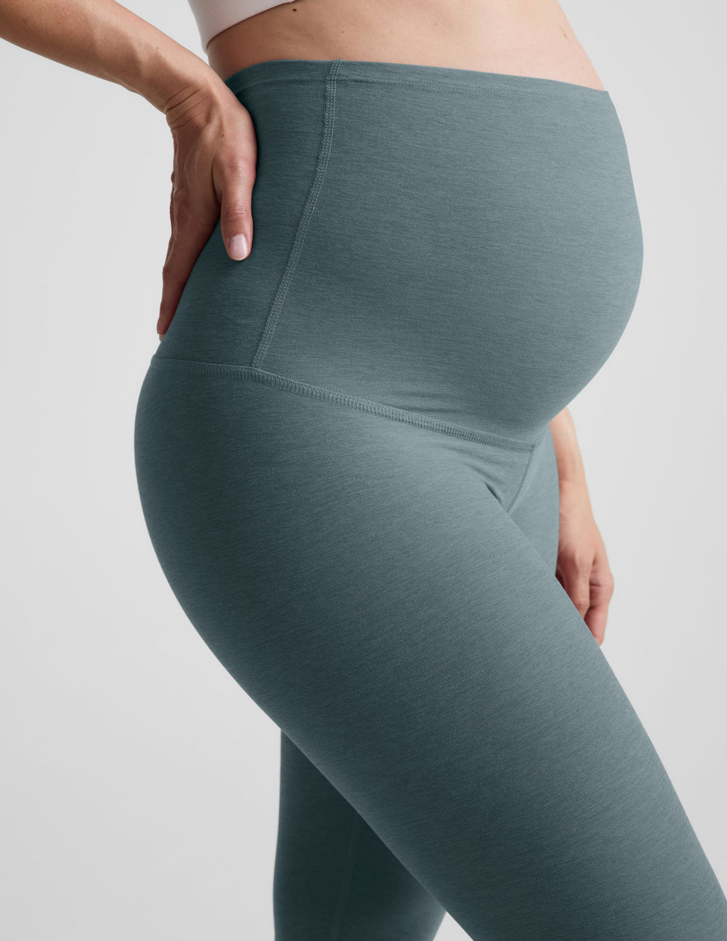 Spacedye? Love The Bump Maternity 20.5  Capri Legging